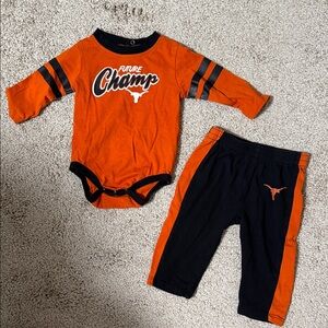 University of Texas Future Champ Baby Outfit